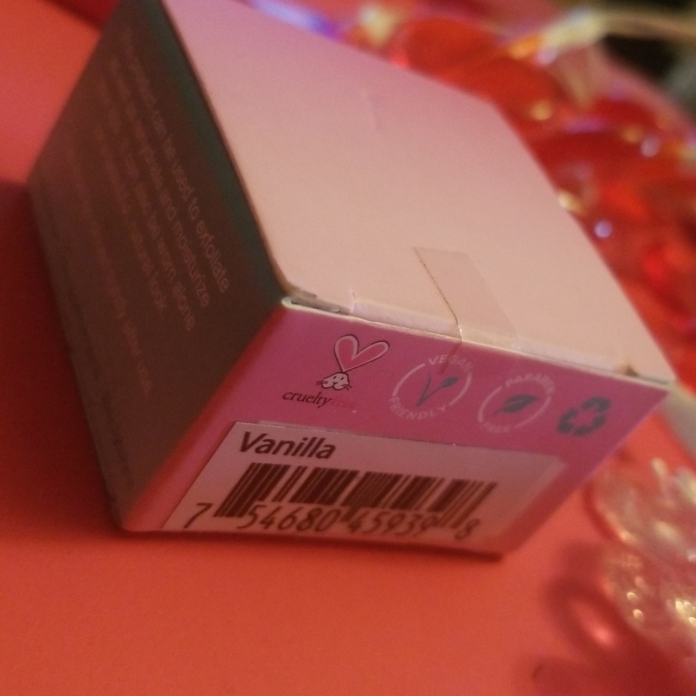 ❇️VANILLA Beauty Bakerie Lip Scrub NWT - Picture 8 of 8